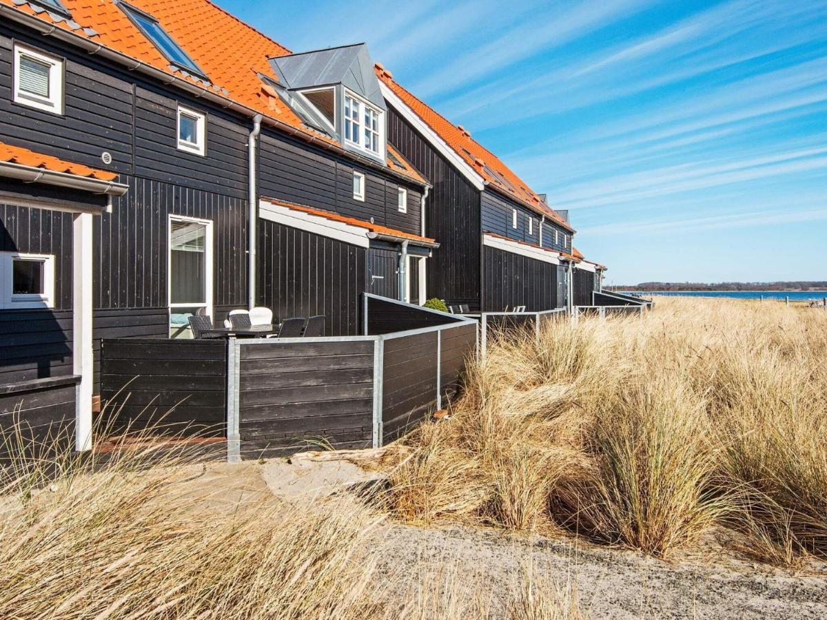 Holiday Home Strandengen ヒュールスミンネ エクステリア 写真